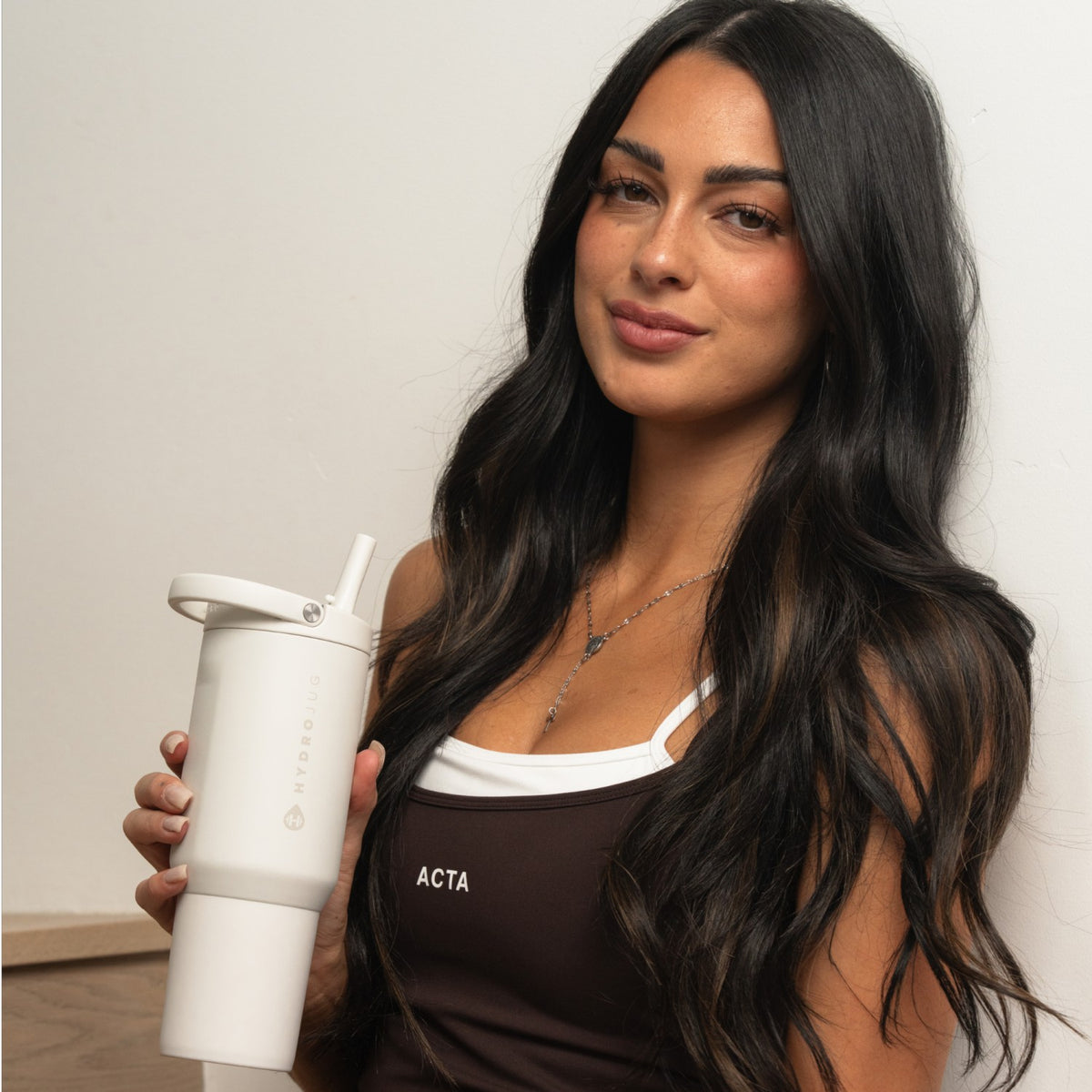 HYDROJUG Latest / HydroJug Sport 20oz - Linen