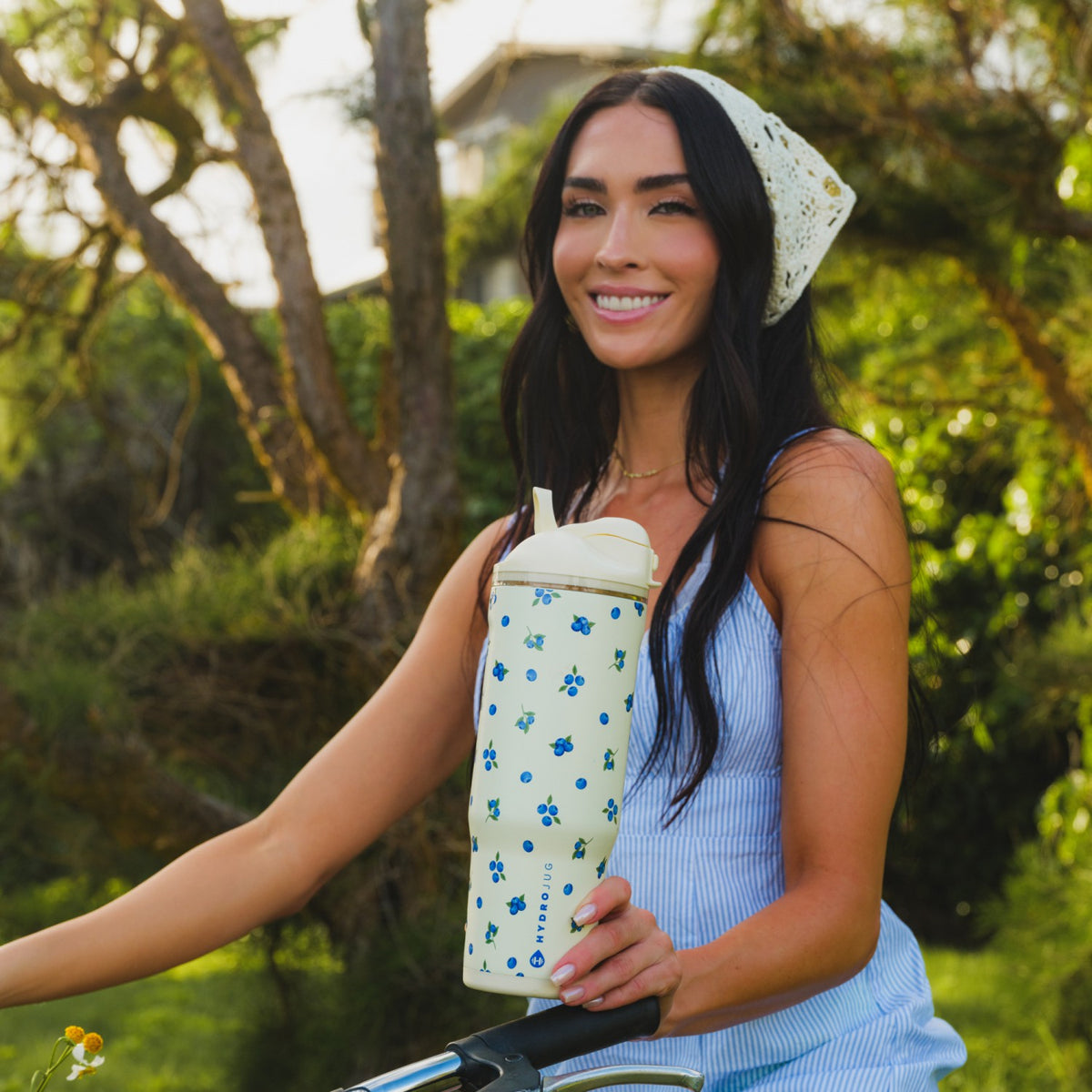 HYDROJUG Trending / HydroJug Ease2o 32oz - Compact Water Bottle with Straw & Chug Spout – Freshly Pick'd
