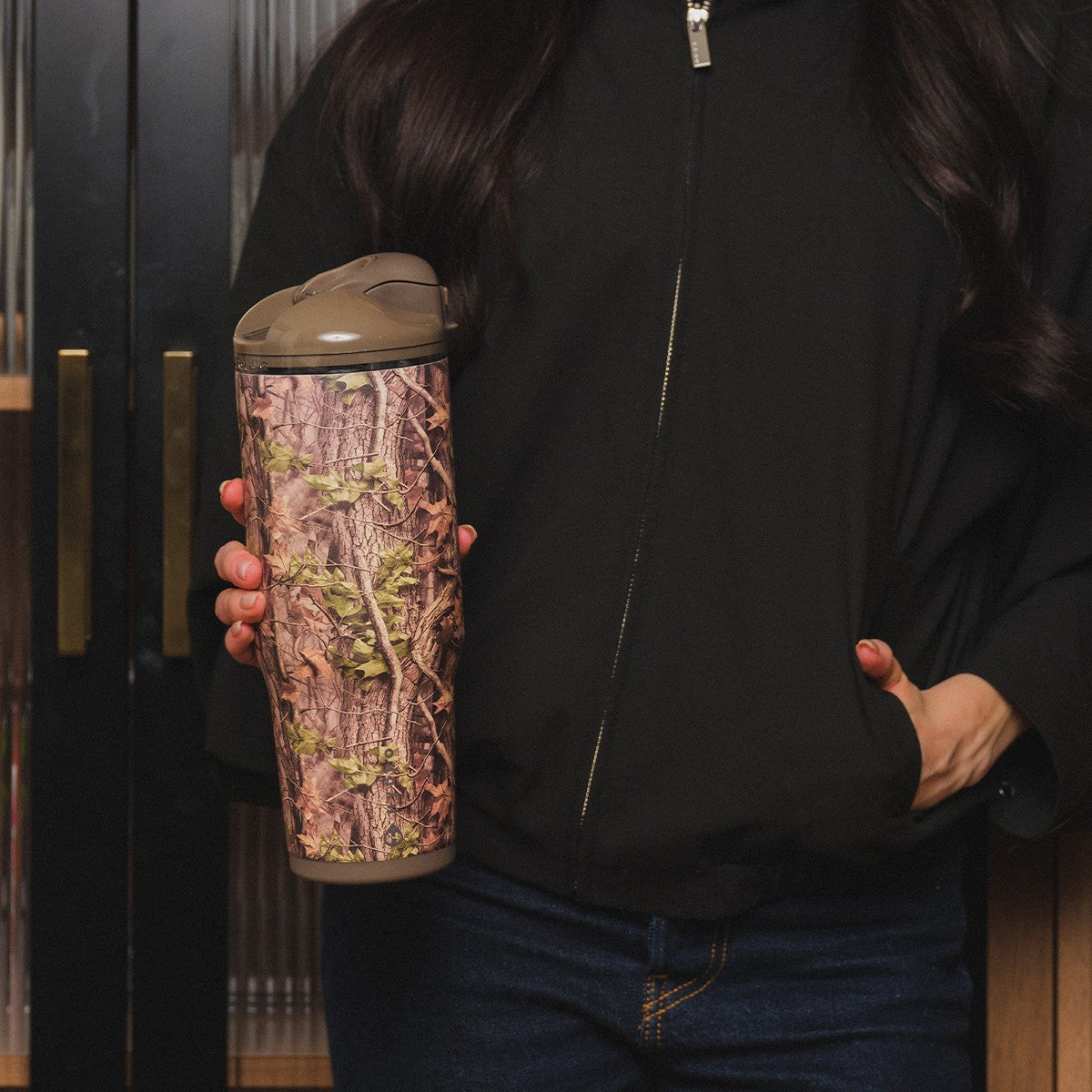 HYDROJUG Smart Buy / HydroJug Ease2o 32oz - Compact Water Bottle with Straw & Chug Spout – Woodland